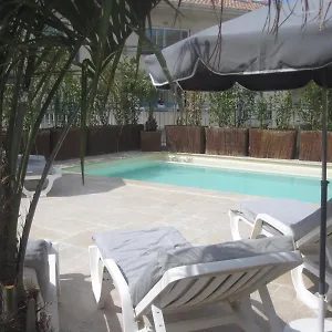 Hotel Brit Confort Le Revest, Sainte-Maxime